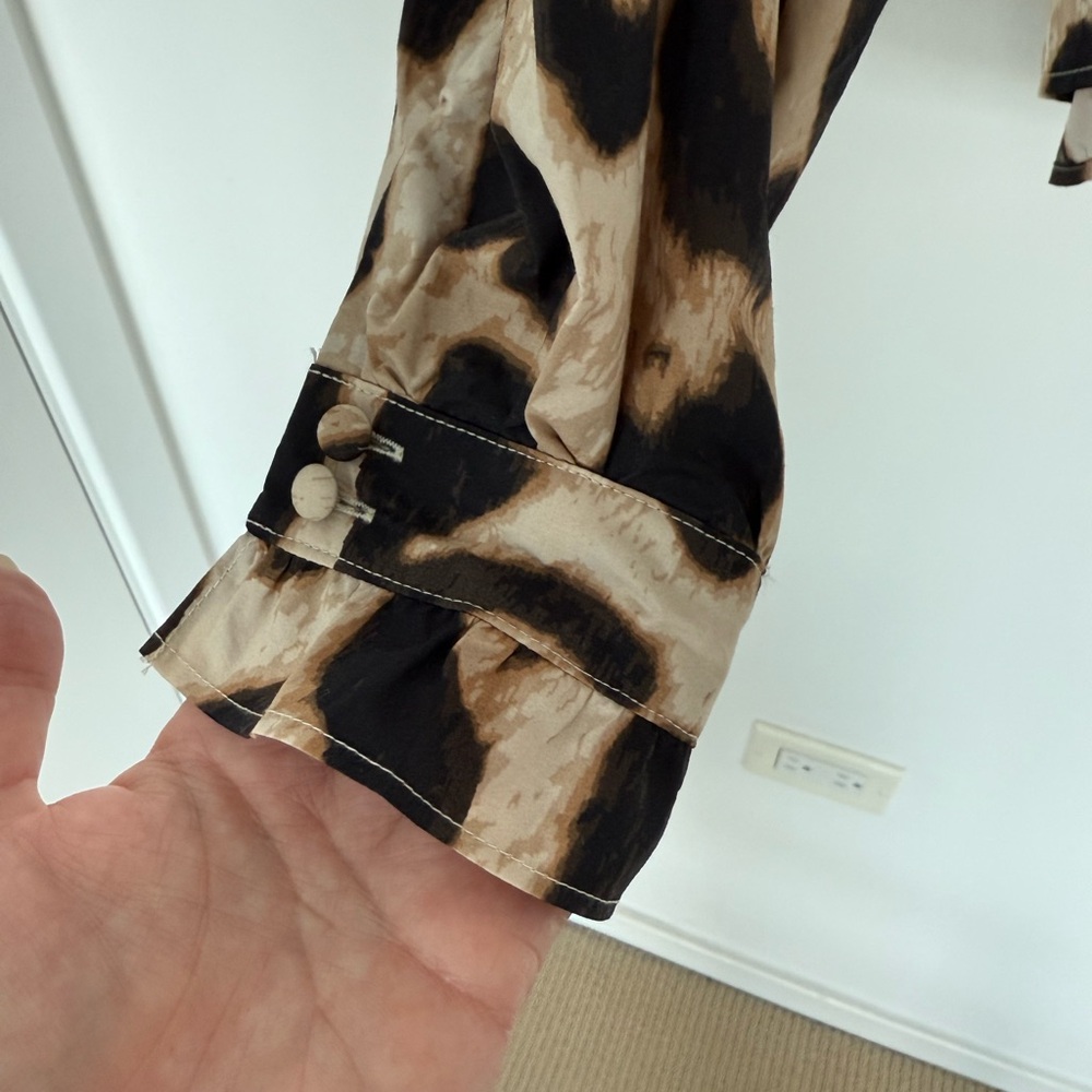 H&M Ruffle Trimmed Blouse - Picture 5 of 7